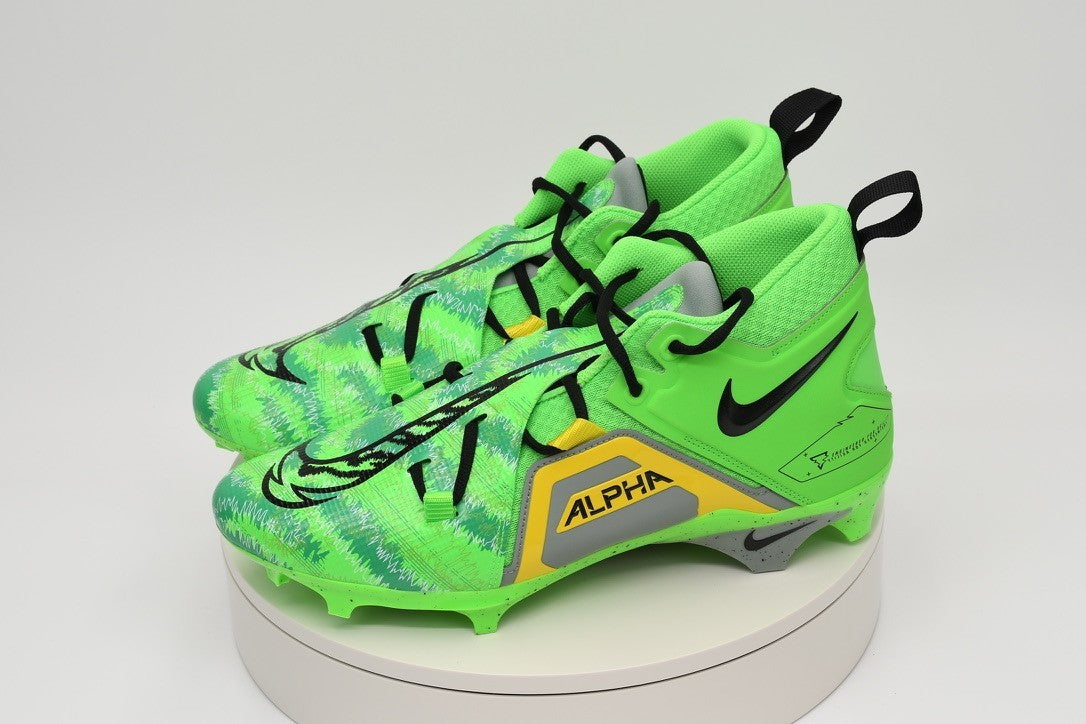 Nike Alpha Menace Pro 3 Football M 11.5 Green Strike/Black Cleats FB8442-303