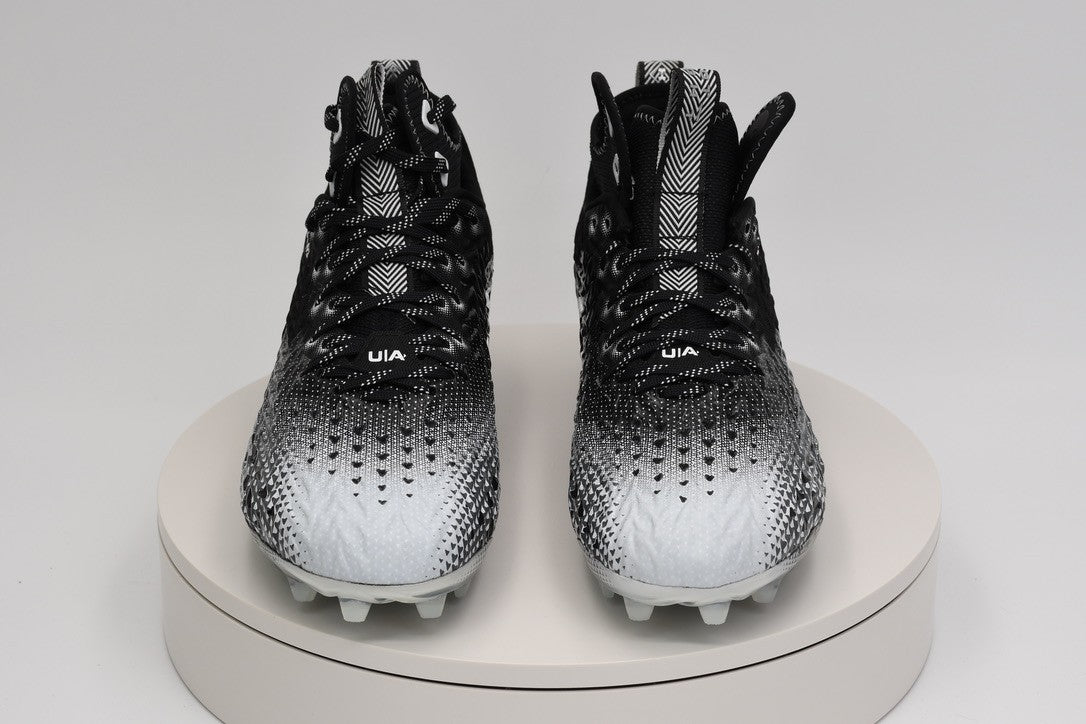 Under Armour UA Spotlight Clone 3.0 MC Men’s Football Cleats Sz 11.5 3026334-004