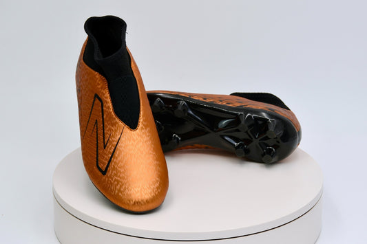 New Balance Tekela v4 Magique Junior FG Kids Soccer Cleats Size 5 SJT3FCB4