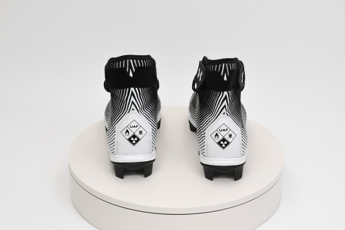 Under Armour UA Highlight Franchise JR Football Cleats Black/White 3023724-003