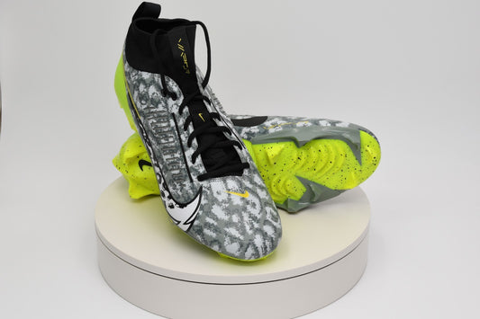 Nike Vapor Edge Pro 360 2 Mid Football Cleats M 12 “Razor-Sharp Cuts” FB8443 703