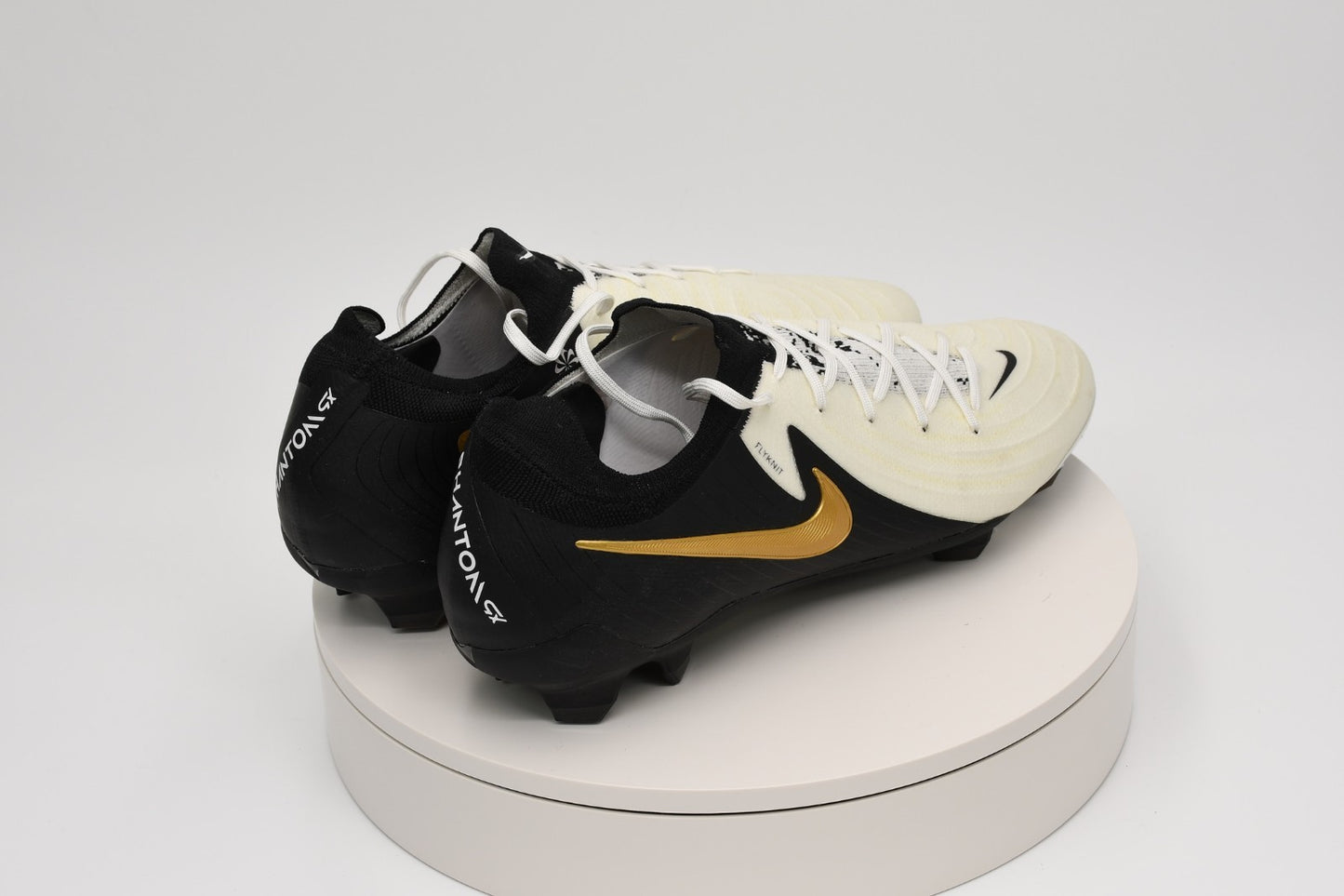 Nike Phantom GX II Pro FG Soccer Cleats US M Size 13 FJ2563-100