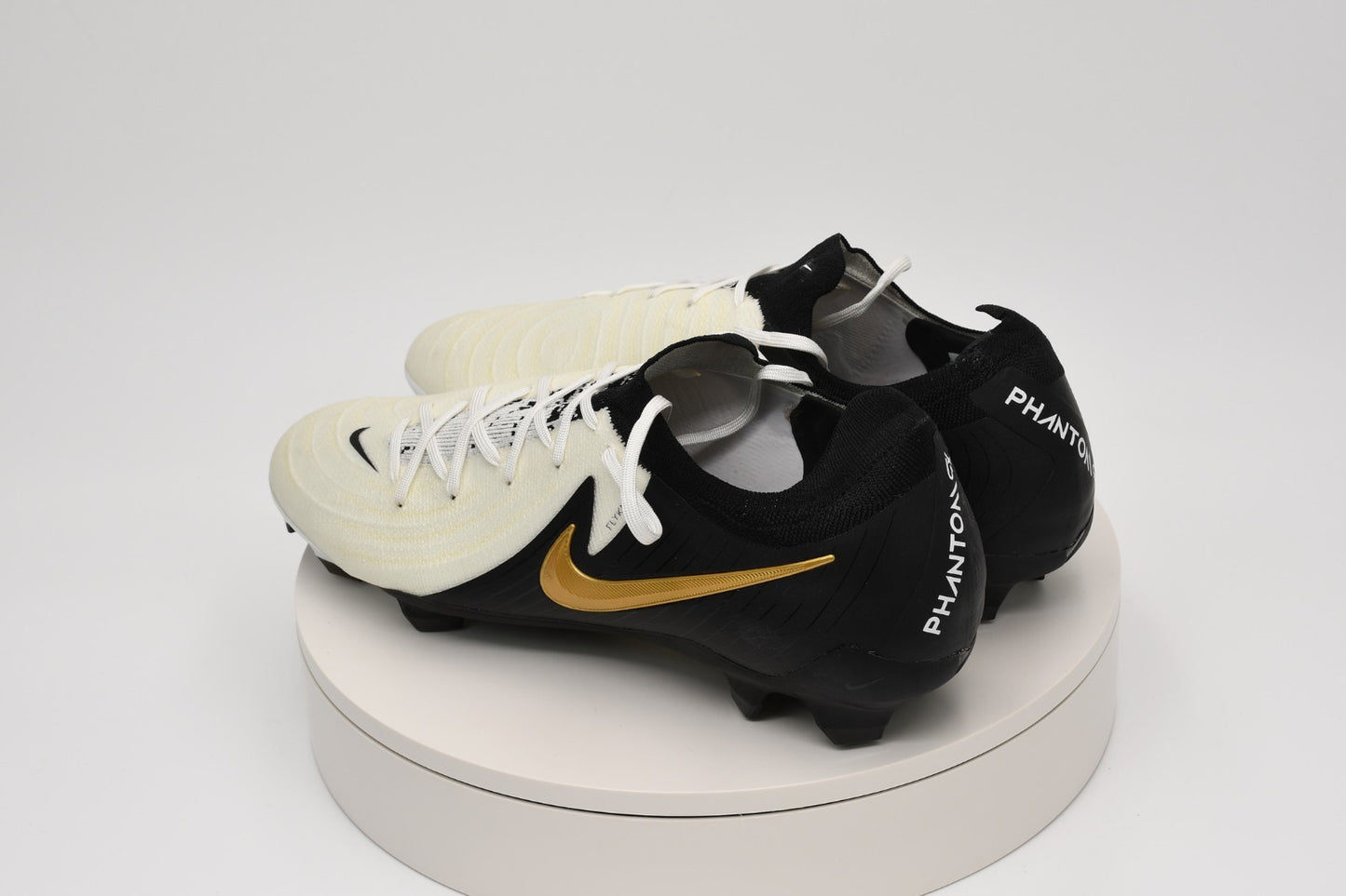 Nike Phantom GX II Pro FG Soccer Cleats US M Size 13 FJ2563-100