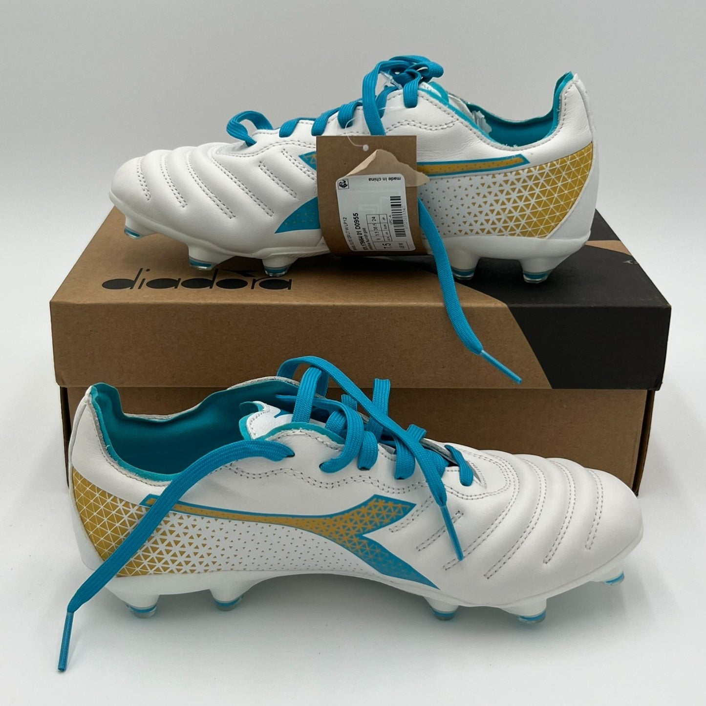 Diadora Women's 7.5 Brasil Elite GR LT W LP12 Soccer Cleats White/Blue D0955