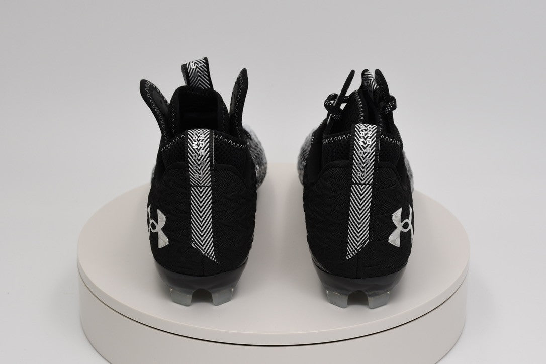 Under Armour UA Spotlight Clone 3.0 MC Men’s Football Cleats Sz 11.5 3026334-004